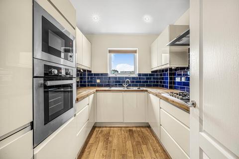 2 bedroom flat to rent, Octagon Court, 157 Rotherhithe Street, London, SE16