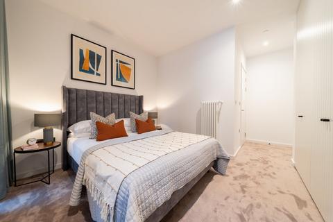 3 bedroom flat for sale, The Brentford Project, Catherine Wheel Road, Brentford, TW8