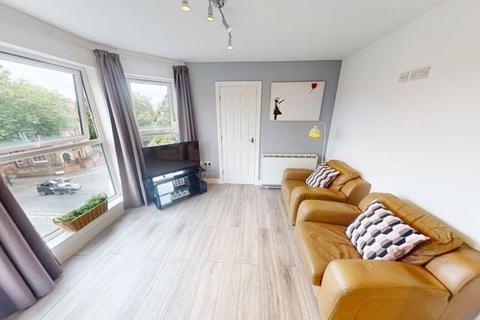 2 bedroom flat to rent, Burns Street, Nottingham NG7