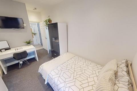 2 bedroom flat to rent, Burns Street, Nottingham NG7
