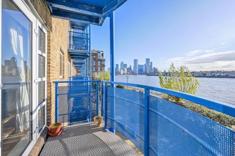 1 bedroom flat for sale, Sirius Building, Wapping, London, E1W