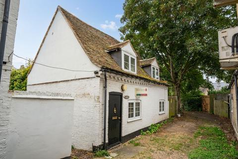 undefined, Castle Street, Cambridge, CB3