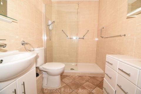 2 bedroom retirement property for sale, Alver Quay, Prince Alfred St, Gosport