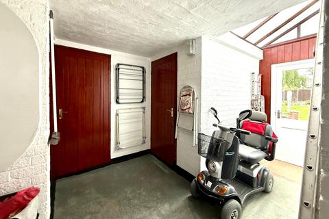 3 bedroom end of terrace house for sale, Maple Road, Loughborough, LE11