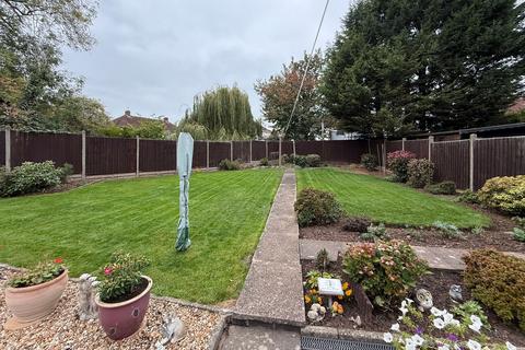 3 bedroom end of terrace house for sale, Maple Road, Loughborough, LE11