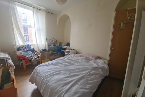 1 bedroom flat to rent, Moorhouse 19-22 Moorland Road, Leeds LS6