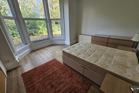 1 bedroom flat to rent, Moorhouse 19-22 Moorland Road, Leeds LS6