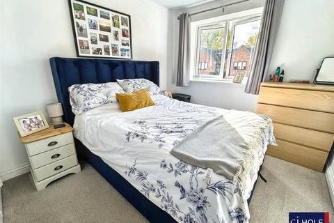 1 bedroom apartment for sale, Saunders Court, Barnwood Road, Barnwood, GL4
