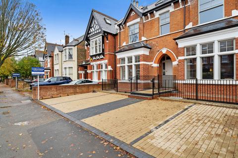 undefined, Gordon Road, Ealing, W5