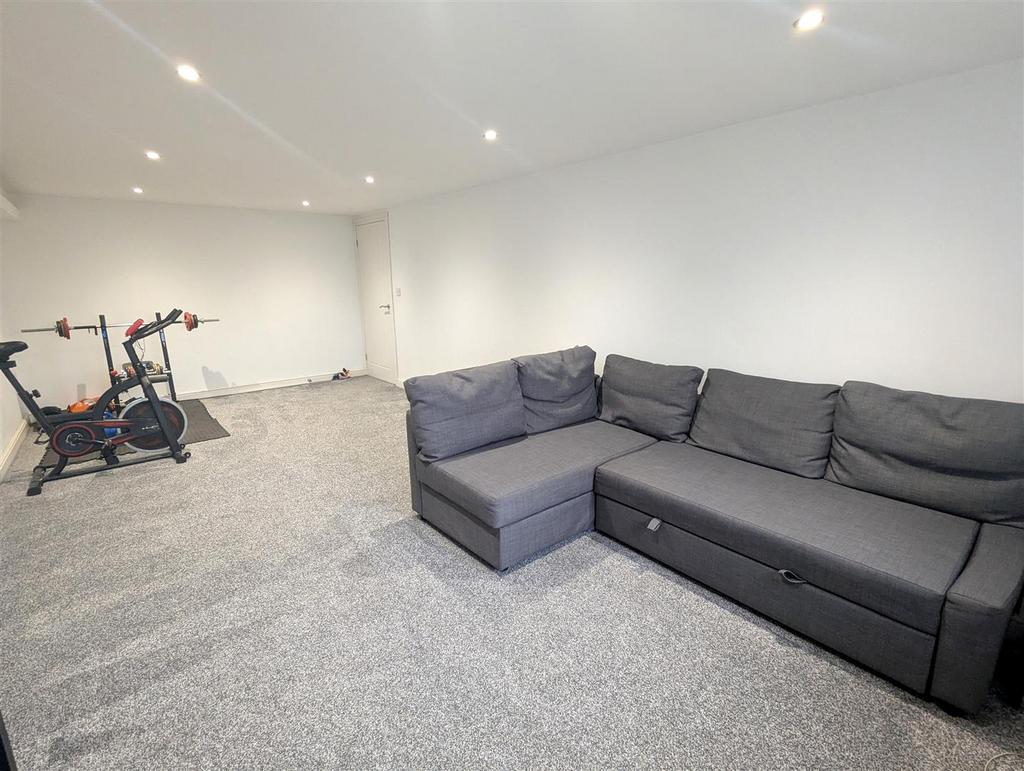 Occassional Room