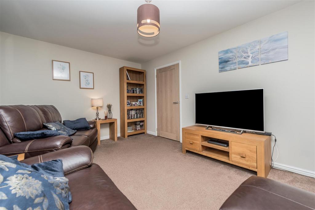 Living Room:
