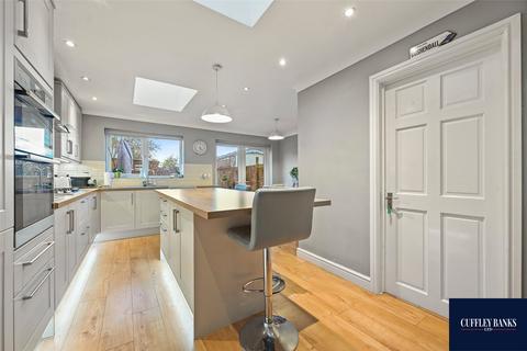 4 bedroom semi-detached house for sale, Pleasant Way, Wembley, Middlesex, HA0