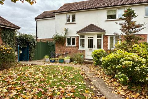 3 bedroom semi-detached house for sale, Ringers Close, Gloucester GL19