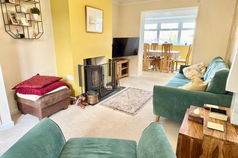 3 bedroom semi-detached house for sale, Ringers Close, Gloucester GL19