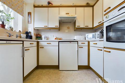 undefined, Florence Court, Aylesbury HP19