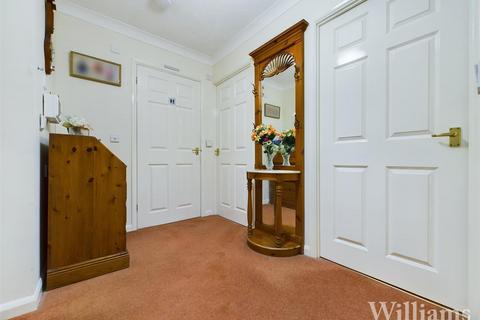 undefined, Florence Court, Aylesbury HP19