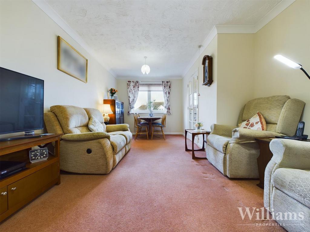 CAM04950 G0-PR0018-STILL002.jpg