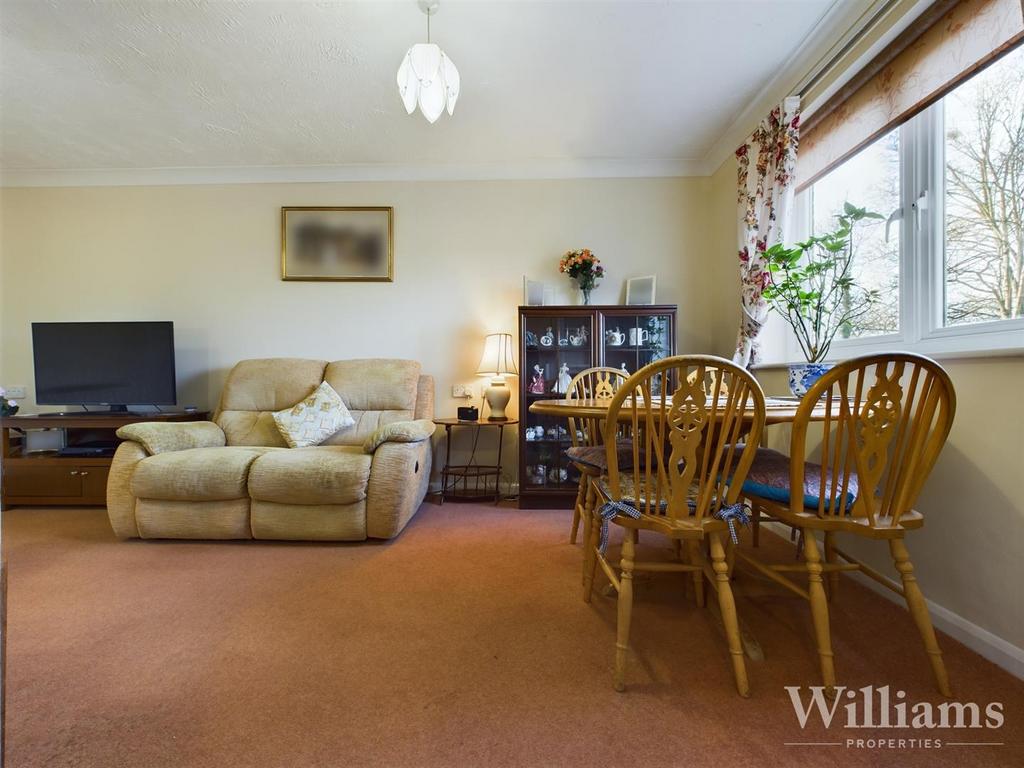 CAM04950 G0-PR0018-STILL005.jpg