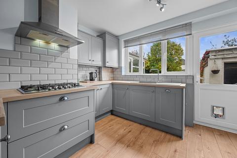 2 bedroom detached bungalow for sale, Blandford Avenue, Kettering, NN16