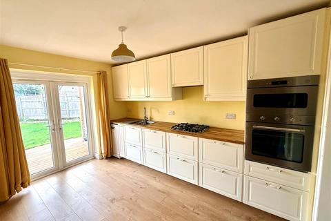 3 bedroom detached bungalow for sale, Freshwater, Isle of Wight