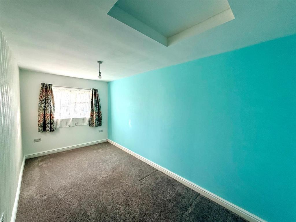 Bedroom One.jpg
