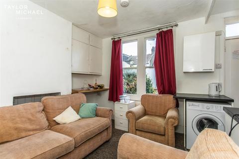 5 bedroom terraced house to rent, Normanton Street, Brighton
