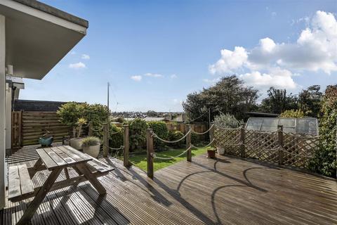 undefined, Falmouth