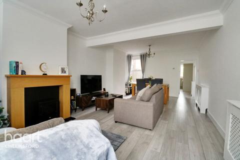 3 bedroom end of terrace house for sale, Park Avenue, Chelmsford