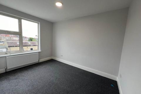 undefined, Woodford Avenue, Gants Hills, Ilford