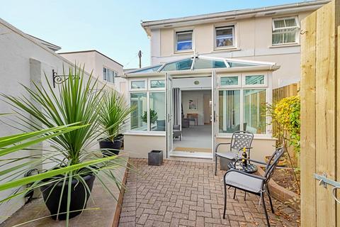 undefined, York Road, Torquay TQ1