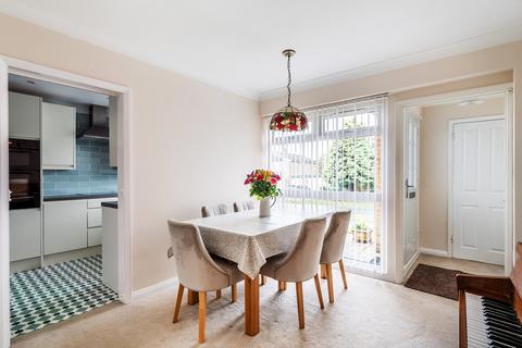 3 bedroom end of terrace house for sale, Boulthurst Way, Oxted, Surrey