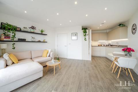 1 bedroom apartment for sale, Saddler House,  Dagenham