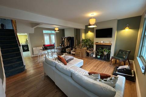 undefined, Brighton BN1