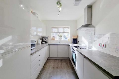 3 bedroom semi-detached house for sale, Ancaster NG32