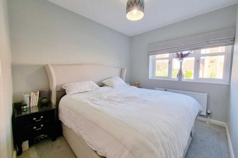 3 bedroom semi-detached house for sale, Ancaster NG32