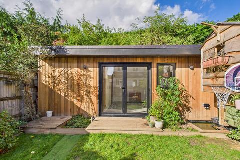 3 bedroom semi-detached house for sale, Anchor Lane, Boxmoor, HP1