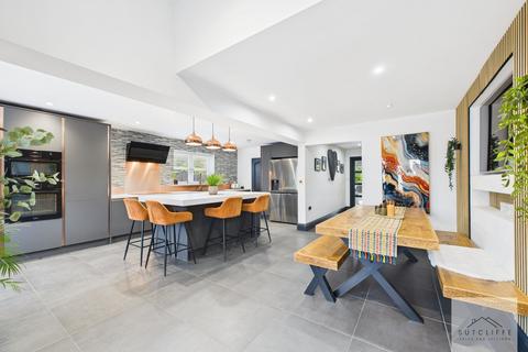 4 bedroom detached house for sale, Cartgate, Preesall, FY6