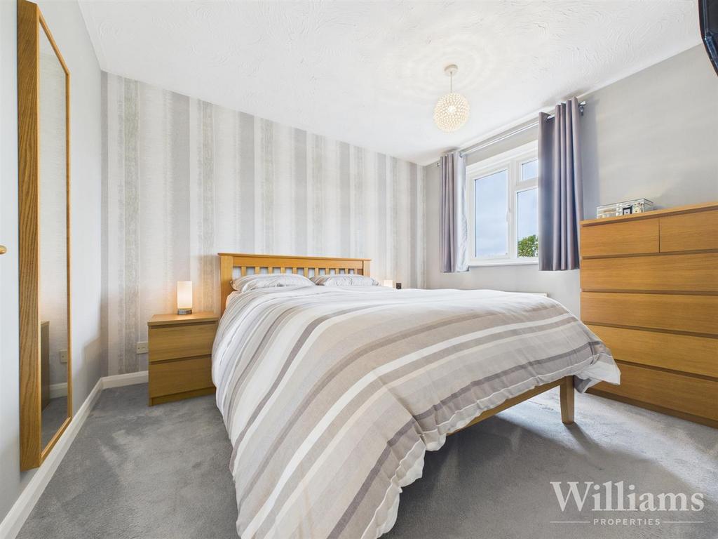 CAM02861 G0-PR0497-STILL026.jpg