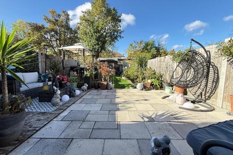 undefined, Hazeldene Road, Ilford