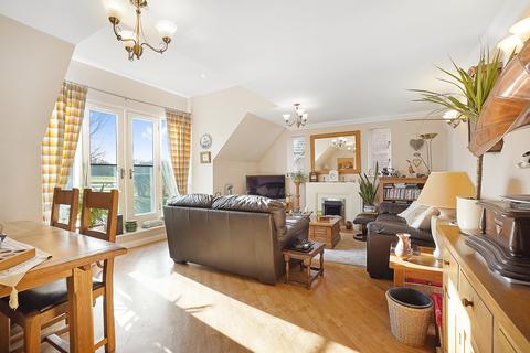 2 bedroom flat for sale, Upminster RM14