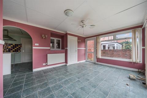 3 bedroom detached house for sale, Chirk Road, Gobowen, Oswestry