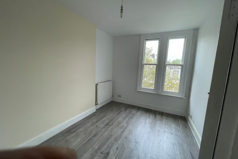 undefined, Belmont Hill, London SE13