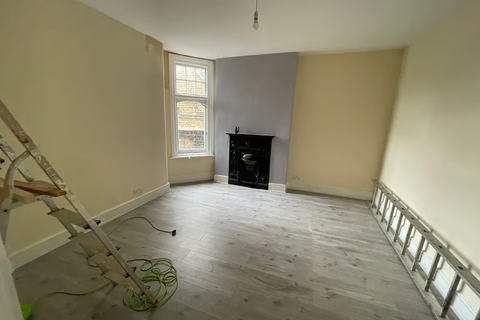 undefined, Belmont Hill, London SE13