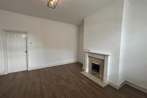 undefined, Woolley Bridge Road, Glossop