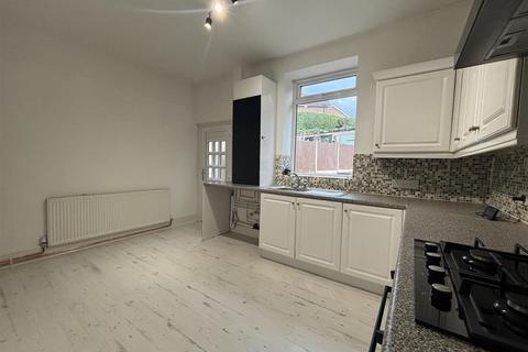 undefined, Woolley Bridge Road, Glossop