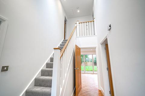 undefined, Beech Fields Place, Solihull, B90 1UT
