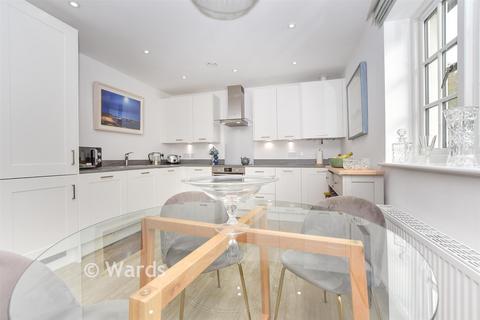 2 bedroom apartment for sale, Three Fields Road, Tenterden, Kent