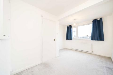 7 Crane Road, Twickenham, TW2 6RX