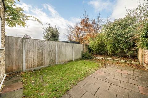 7 Crane Road, Twickenham, TW2 6RX