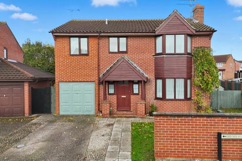 Jenner Mead, Chelmer Village, CM2